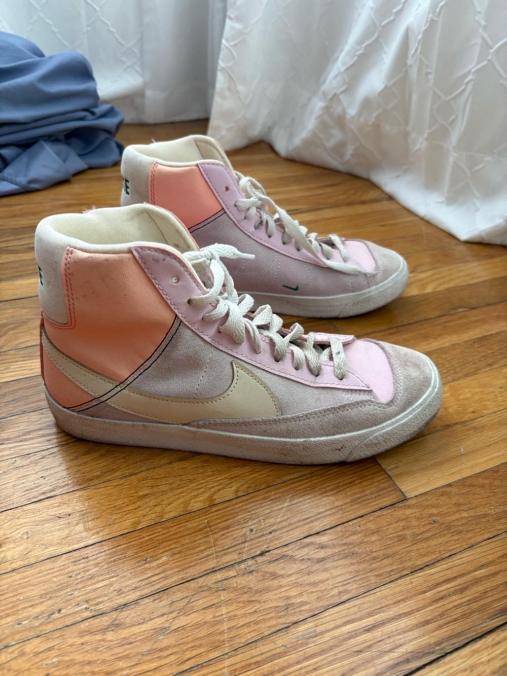 Nike Women's Mid-Top Sneakers in Pink and Peach